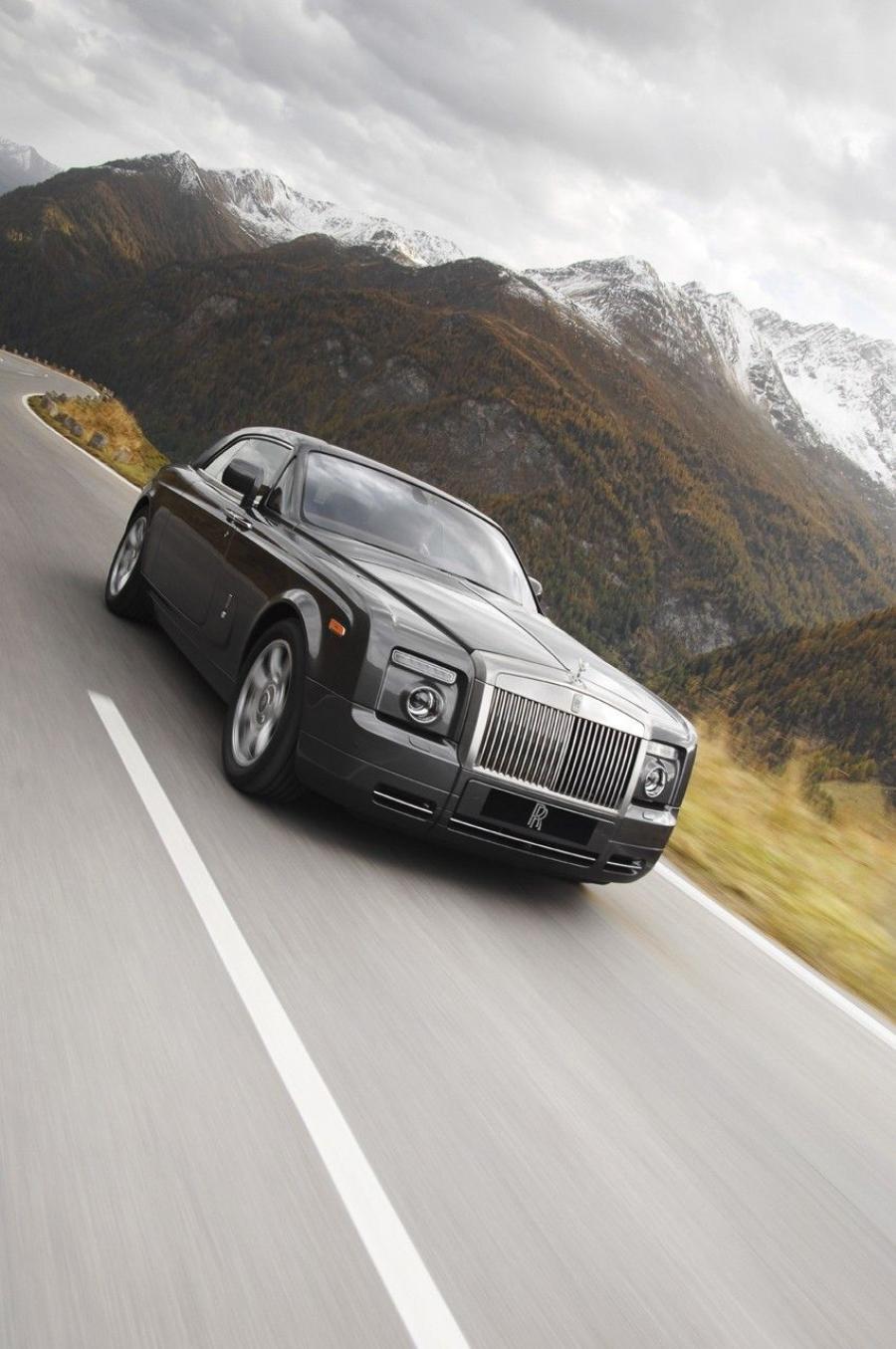  Rolls-Royce Phantom Coupe 2008 года  (фото 76 из 134)